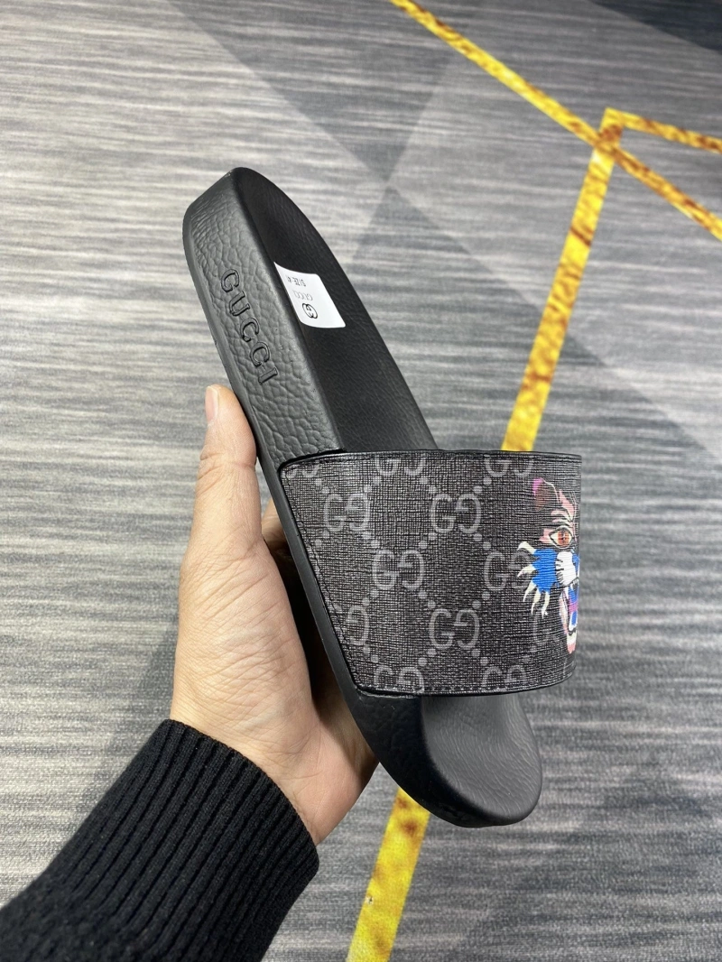 Sleek Gxccx Slippers 162732