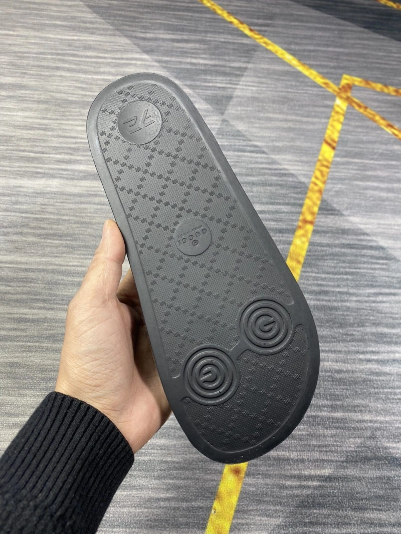 Sleek Gxccx Slippers 162732