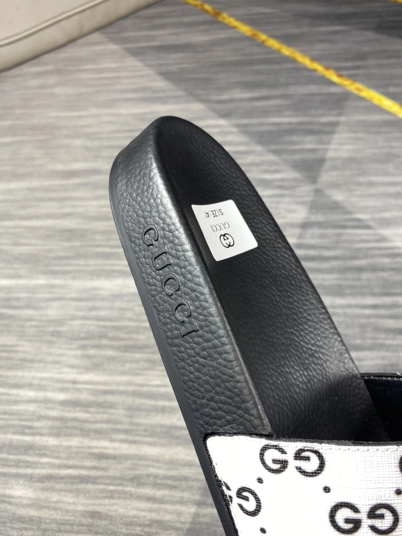 Unique Gxccx Slippers 162704
