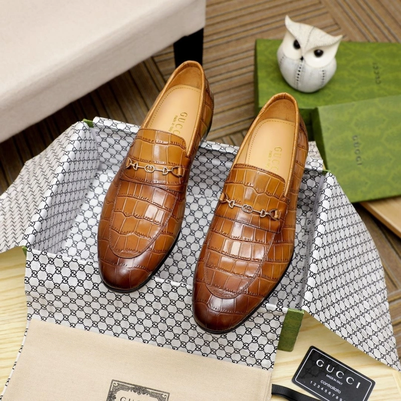 Elegant Gxccx Leather Shoes 163210