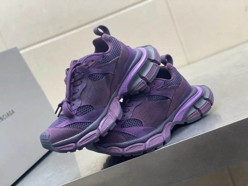Sleek Bxlxnciaga Sneakers 110053