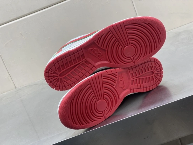 Compact Nxkx Sneakers 200102