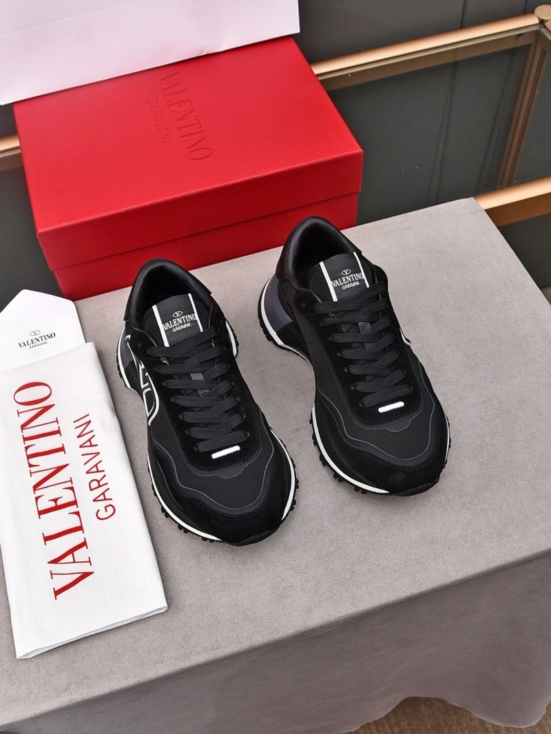 Classic Vxlxntino Sneakers 231597