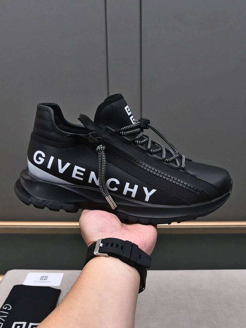 Gxvxnchy Sneakers Cozy 154291