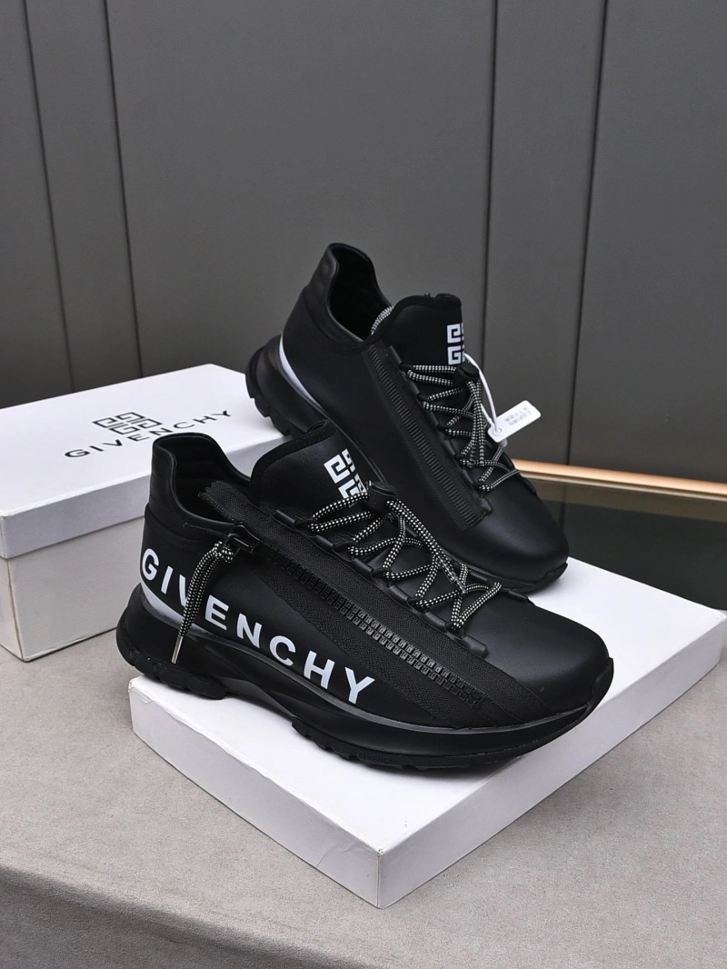 Gxvxnchy Sneakers Cozy 154291