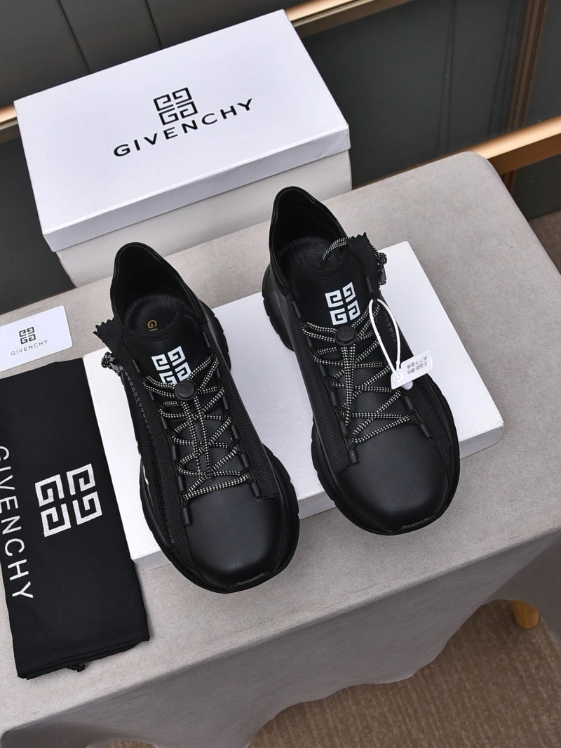 Gxvxnchy Sneakers Cozy 154291