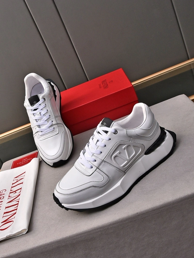 Modern Vxlxntino Sneakers 231590