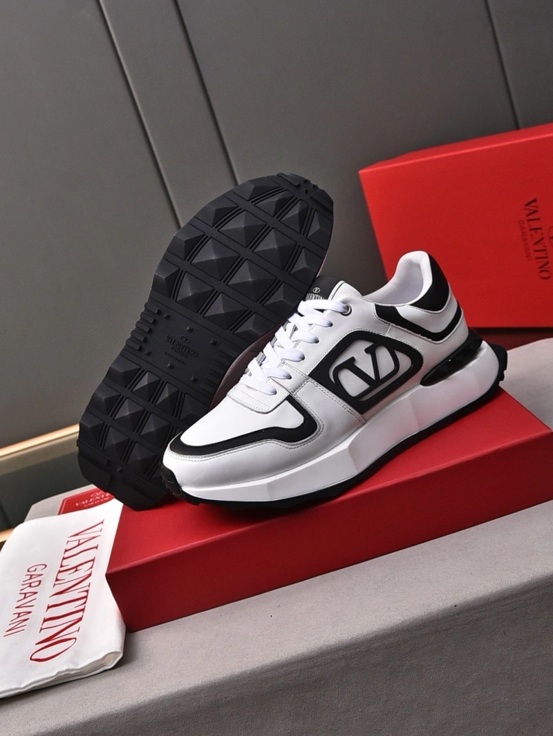 Bright Vxlxntino Sneakers 231594