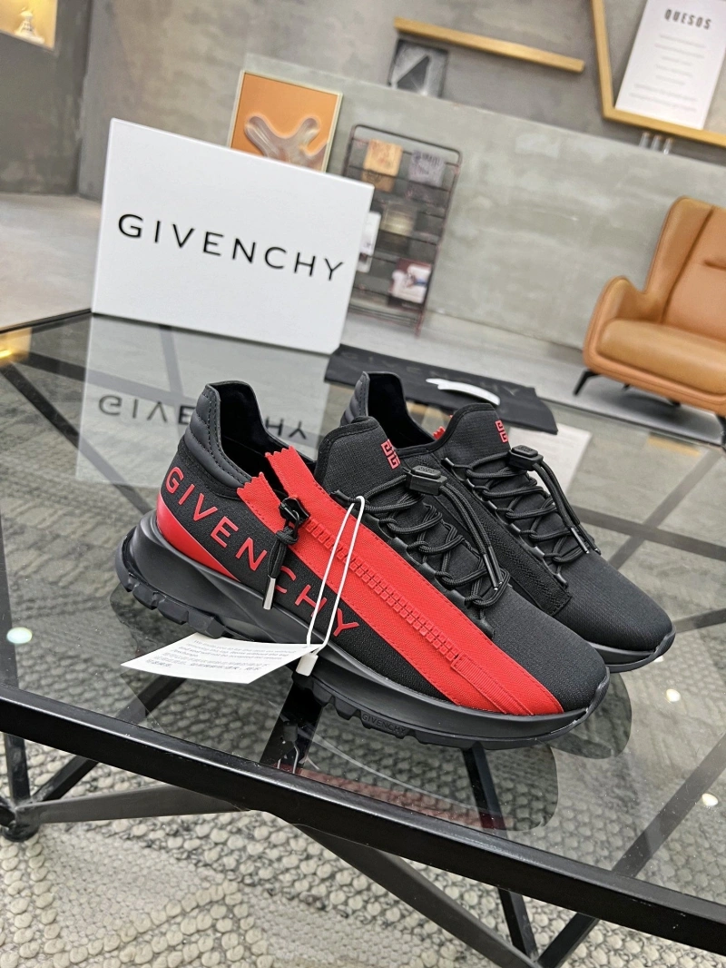 Gxvxnchy Sneakers Functional 154286