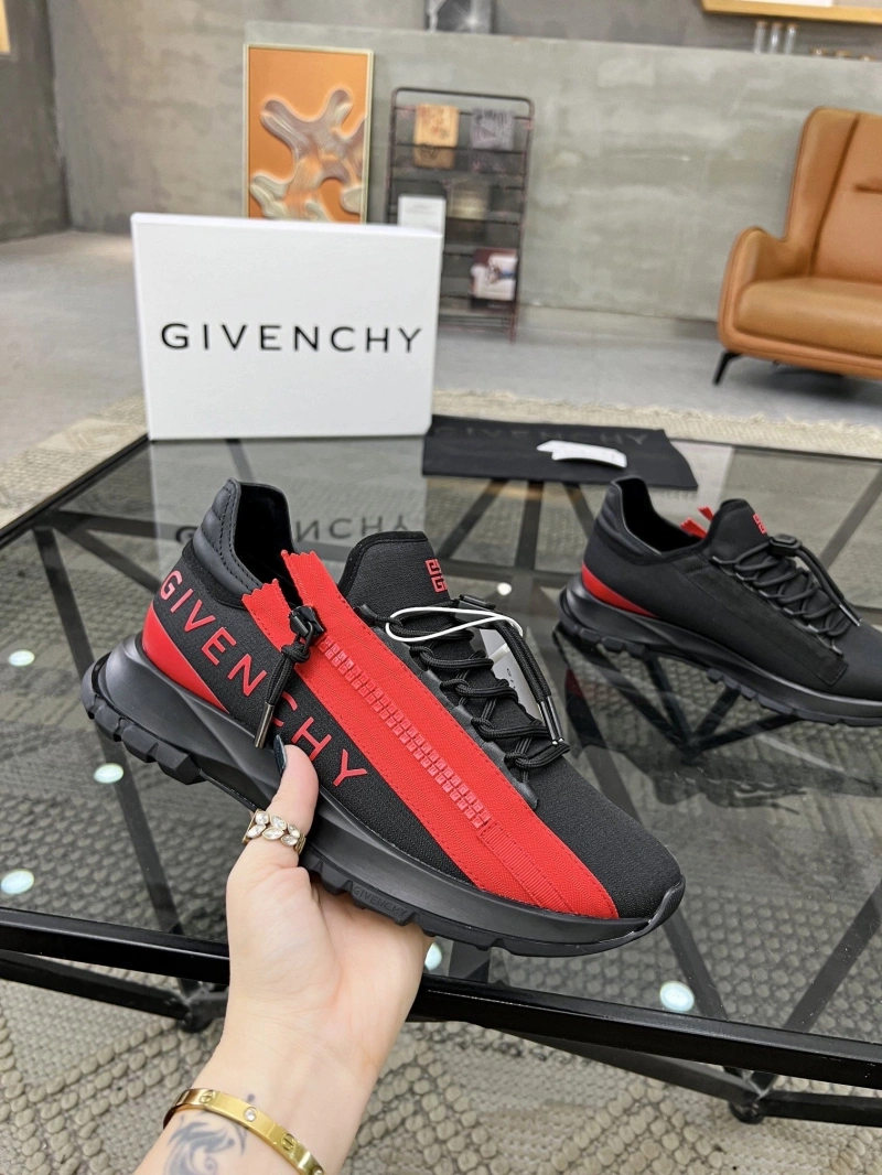 Gxvxnchy Sneakers Functional 154286