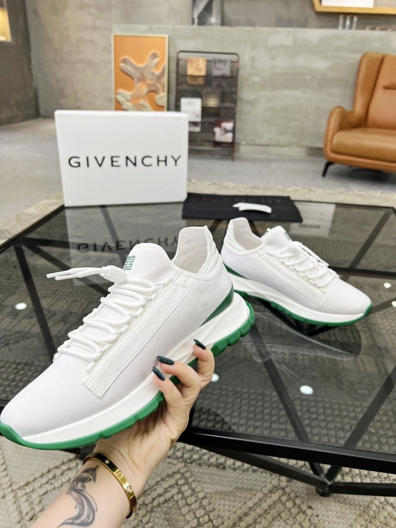 Gxvxnchy Sneakers Modern 154285