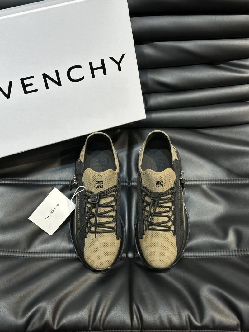 Gxvxnchy Sneakers GoAnywhere 154284