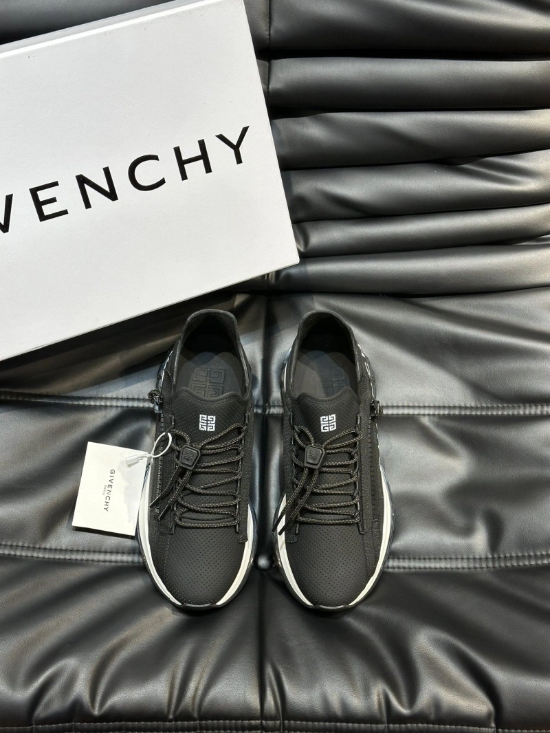 Gxvxnchy Sneakers Affordable 154275