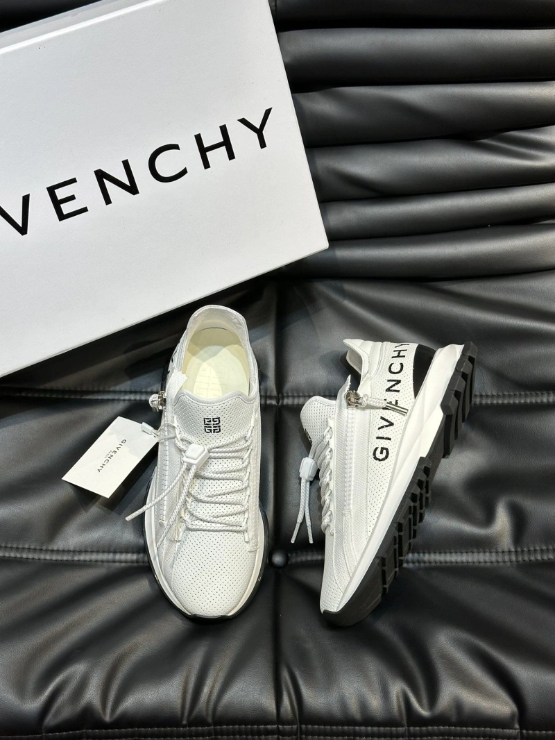 Affordable Gxvxnchy Sneakers 154280