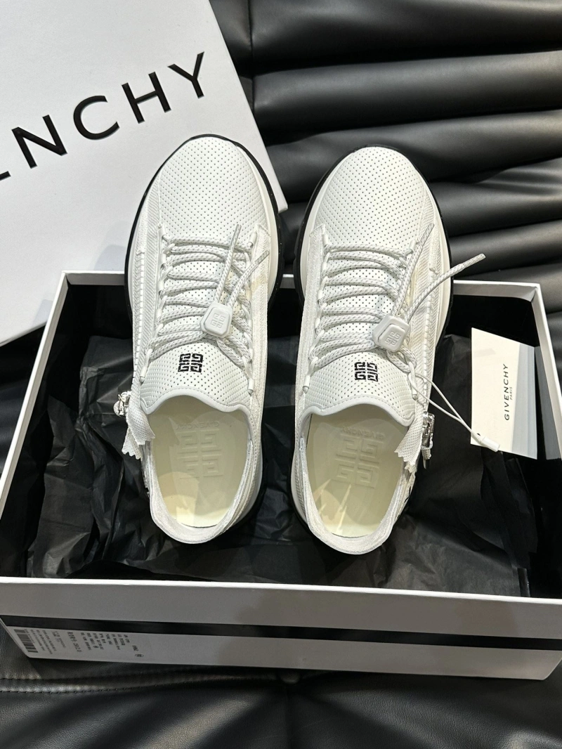 Affordable Gxvxnchy Sneakers 154280