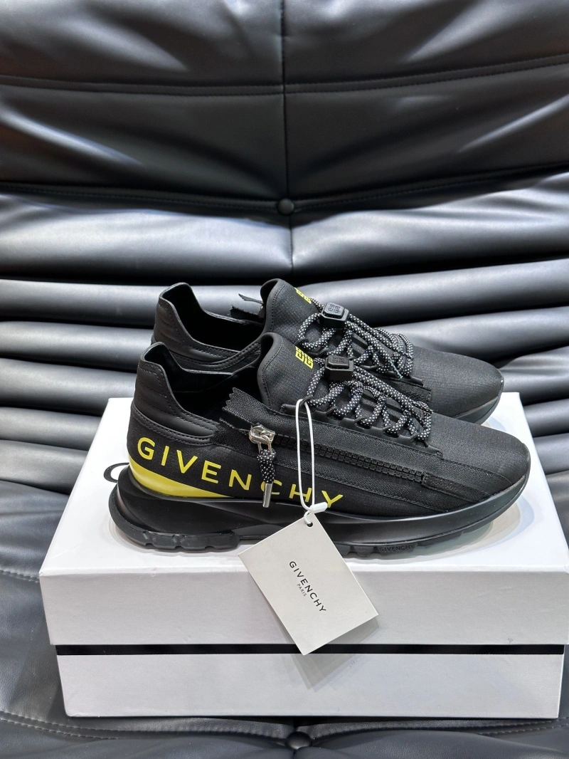Gxvxnchy Sneakers Flexible 154272