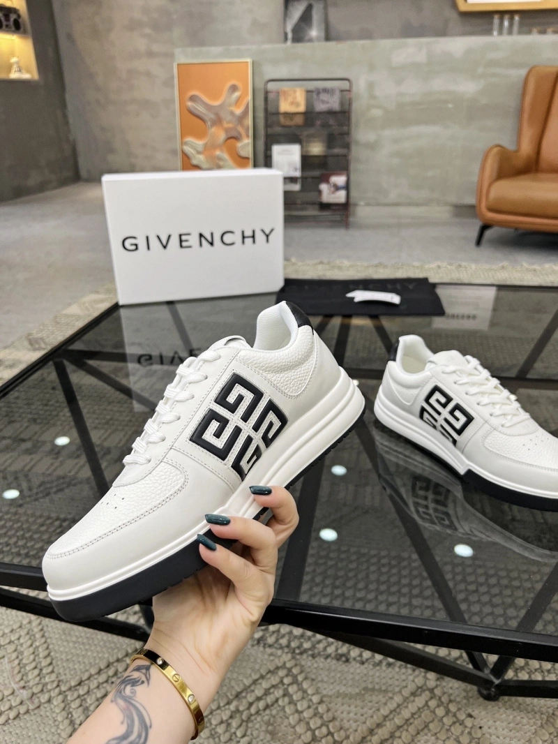 UrbanStyle Gxvxnchy Sneakers 154268