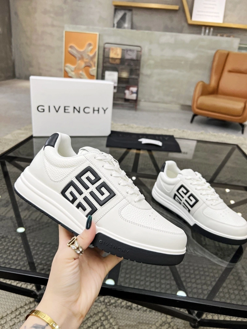 UrbanStyle Gxvxnchy Sneakers 154268