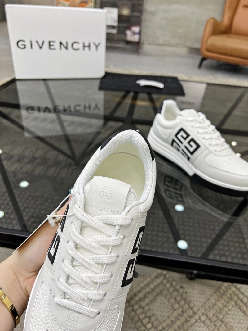 UrbanStyle Gxvxnchy Sneakers 154268