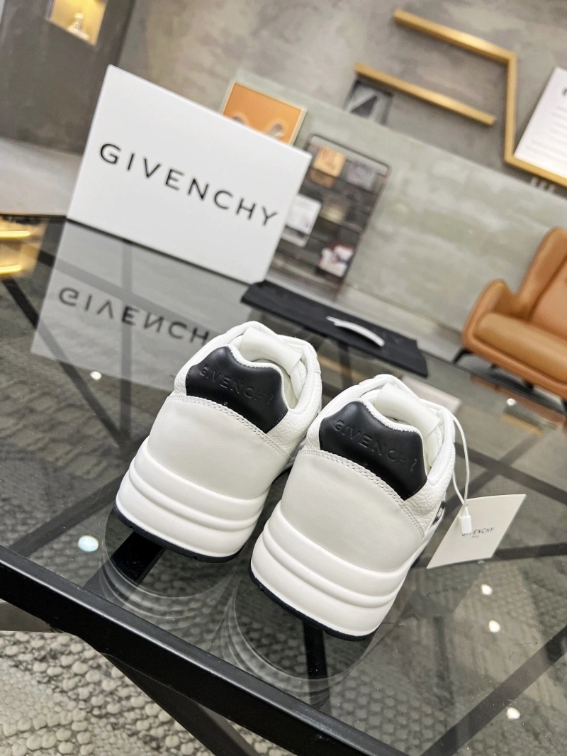 UrbanStyle Gxvxnchy Sneakers 154268
