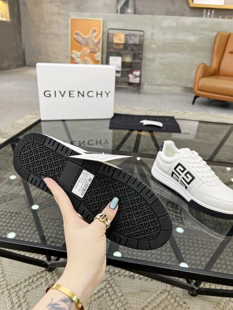 UrbanStyle Gxvxnchy Sneakers 154268