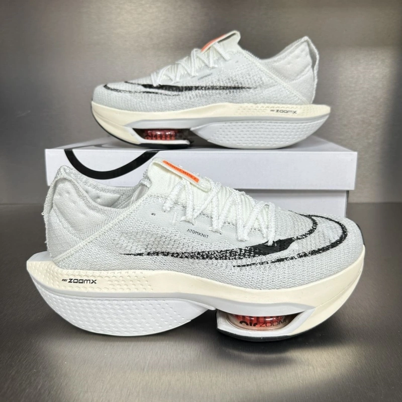 Resilient Nxkx Sneakers 200066