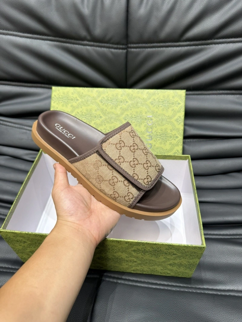 Flexible Gxccx Slippers 162686