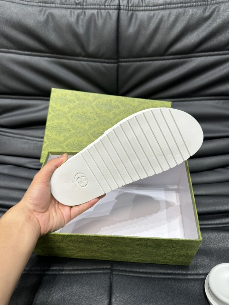 Flexible Gxccx Slippers 162685