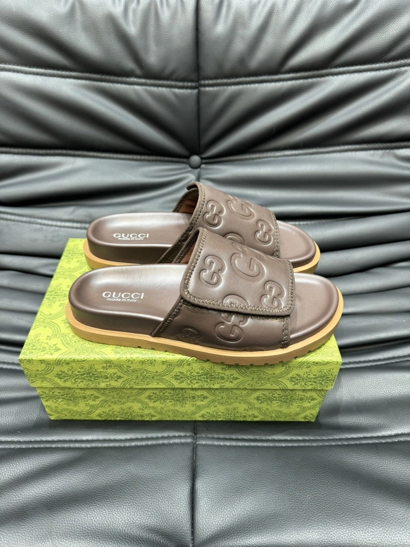 Affordable Gxccx Slippers 164330