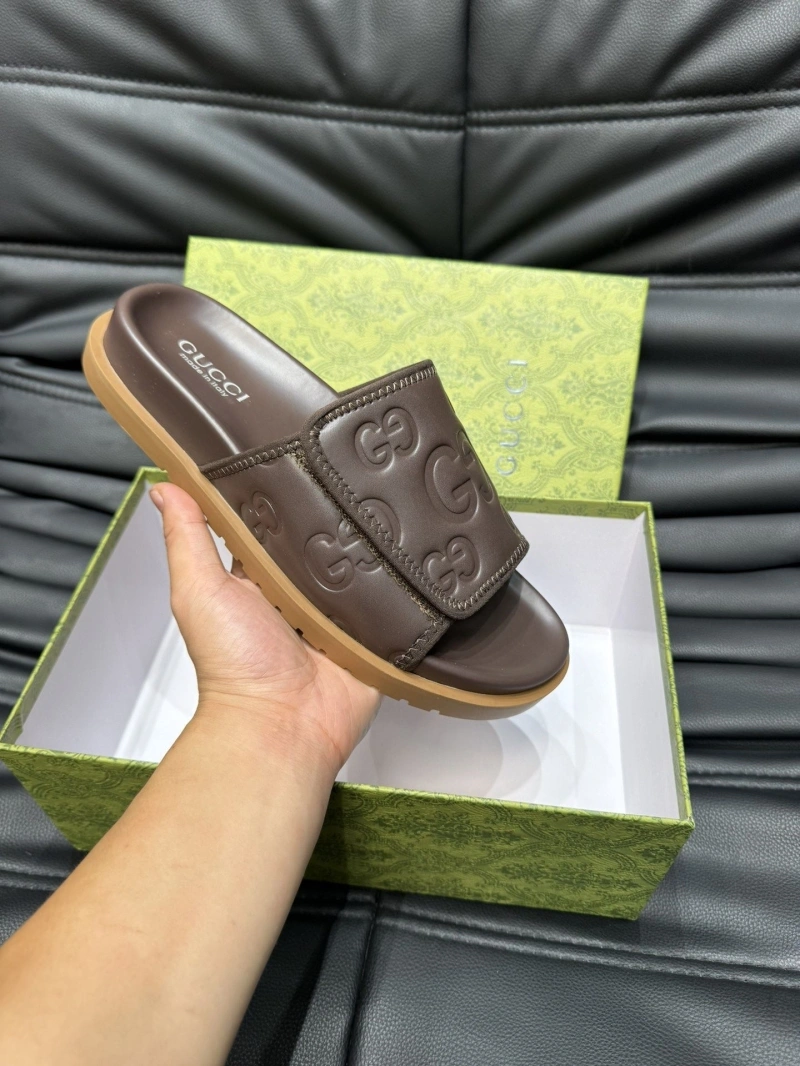 Affordable Gxccx Slippers 164330