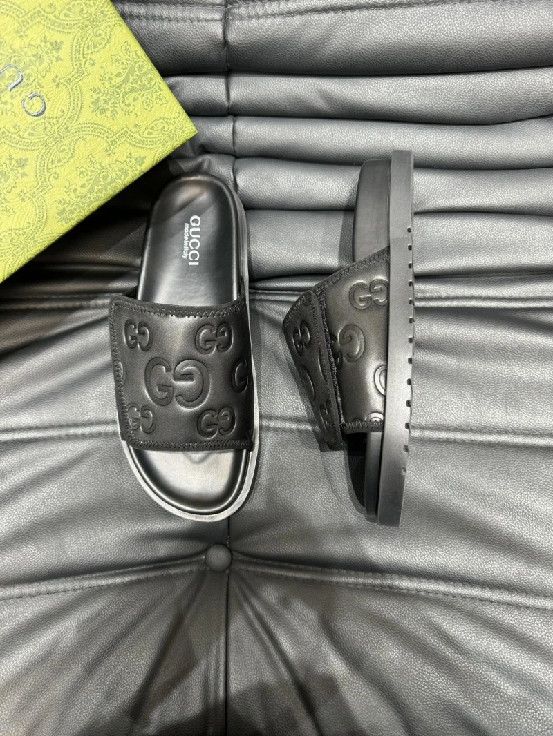 Gxccx Slippers Versatile 164328