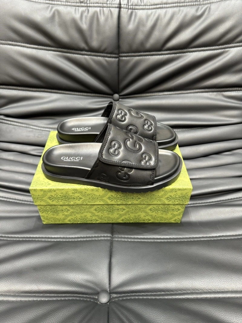 Gxccx Slippers Versatile 164328