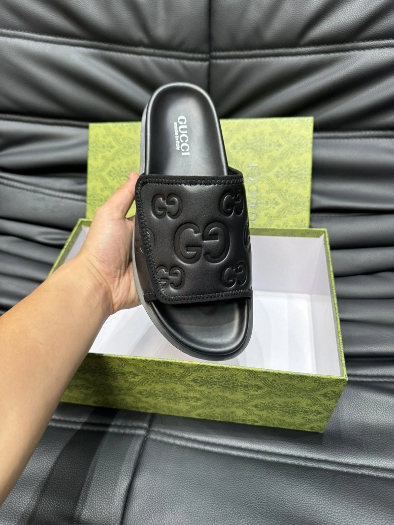 Gxccx Slippers Versatile 164328