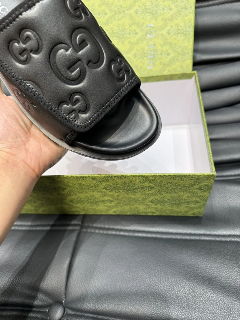 Gxccx Slippers Versatile 164328