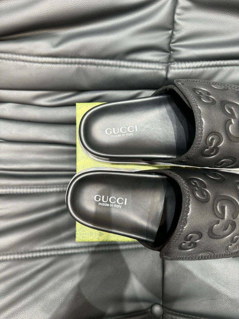 Gxccx Slippers Versatile 164328