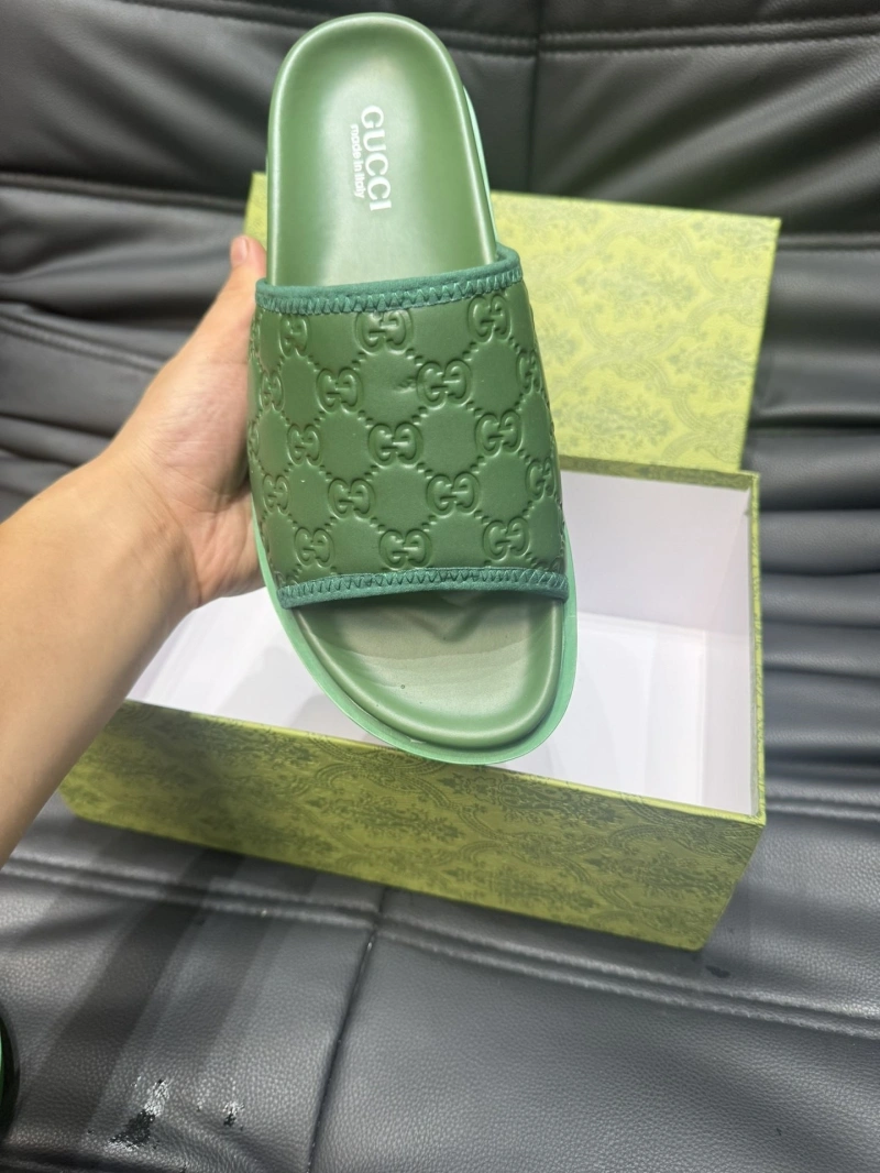 Gxccx Slippers Trendsetting 164327