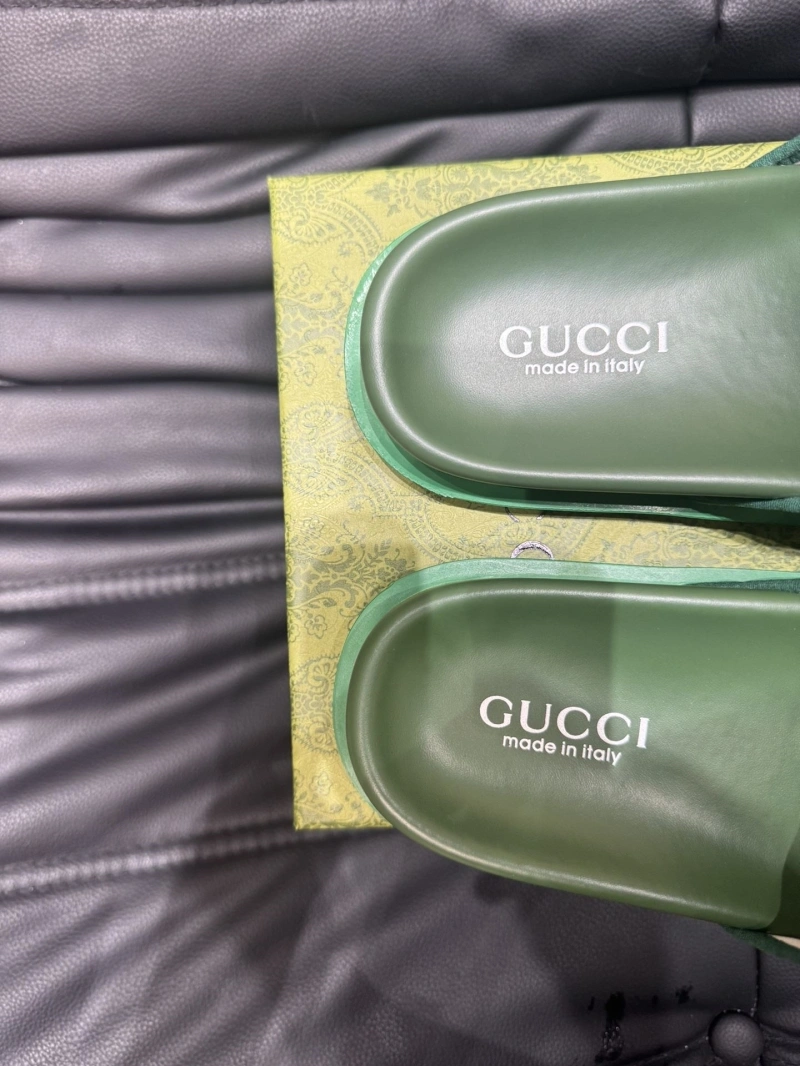 Gxccx Slippers Trendsetting 164327