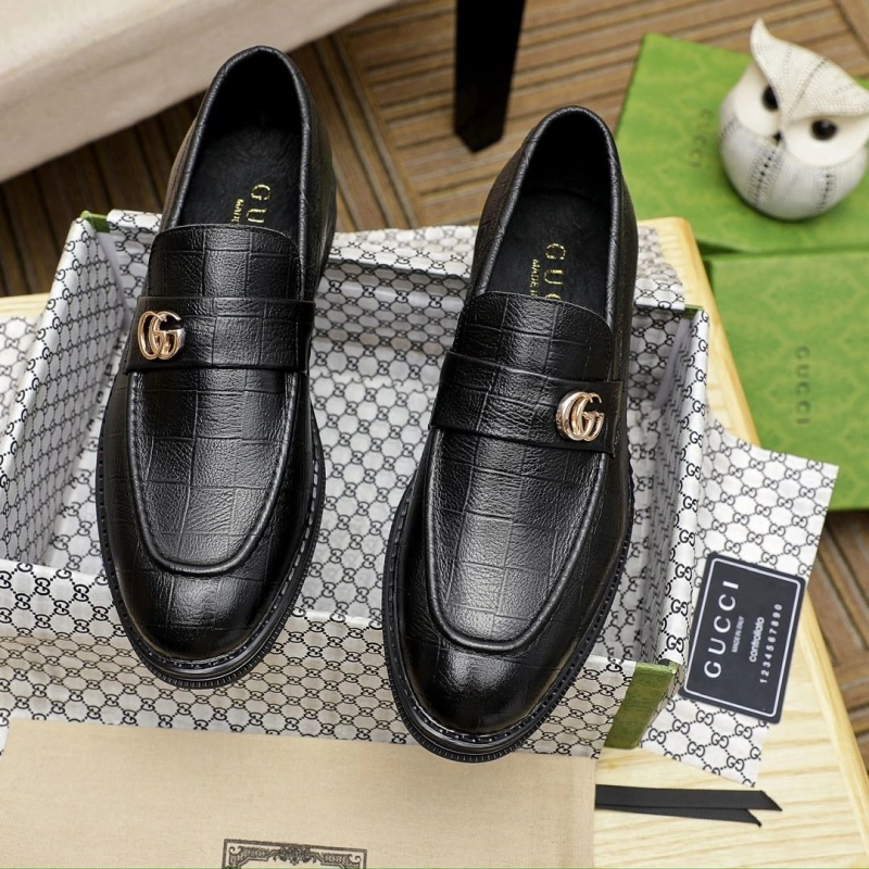 Elegant Gxccx Leather Shoes 163208