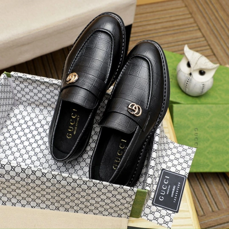 Elegant Gxccx Leather Shoes 163208