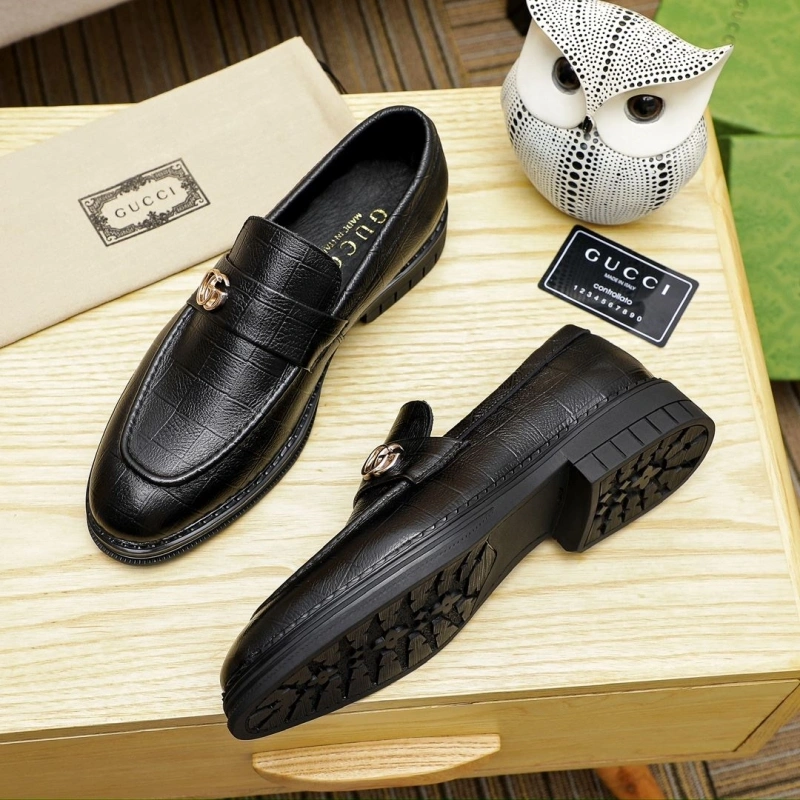 Elegant Gxccx Leather Shoes 163208
