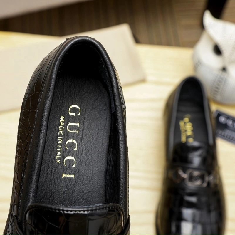Resilient Gxccx Leather Shoes 163227