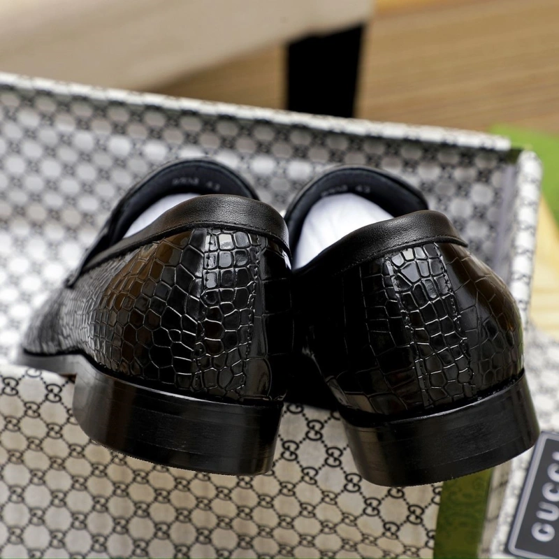 Resilient Gxccx Leather Shoes 163227