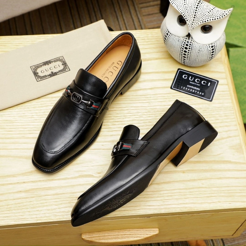Fashionable Gxccx Leather Shoes 163200