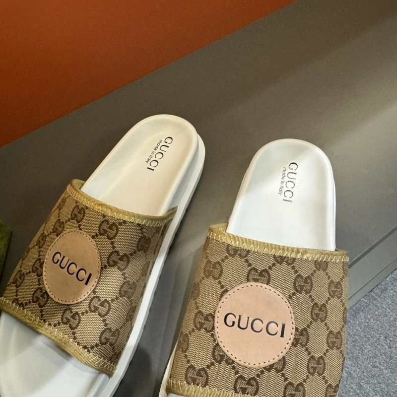 Functional Gxccx Slippers 164282