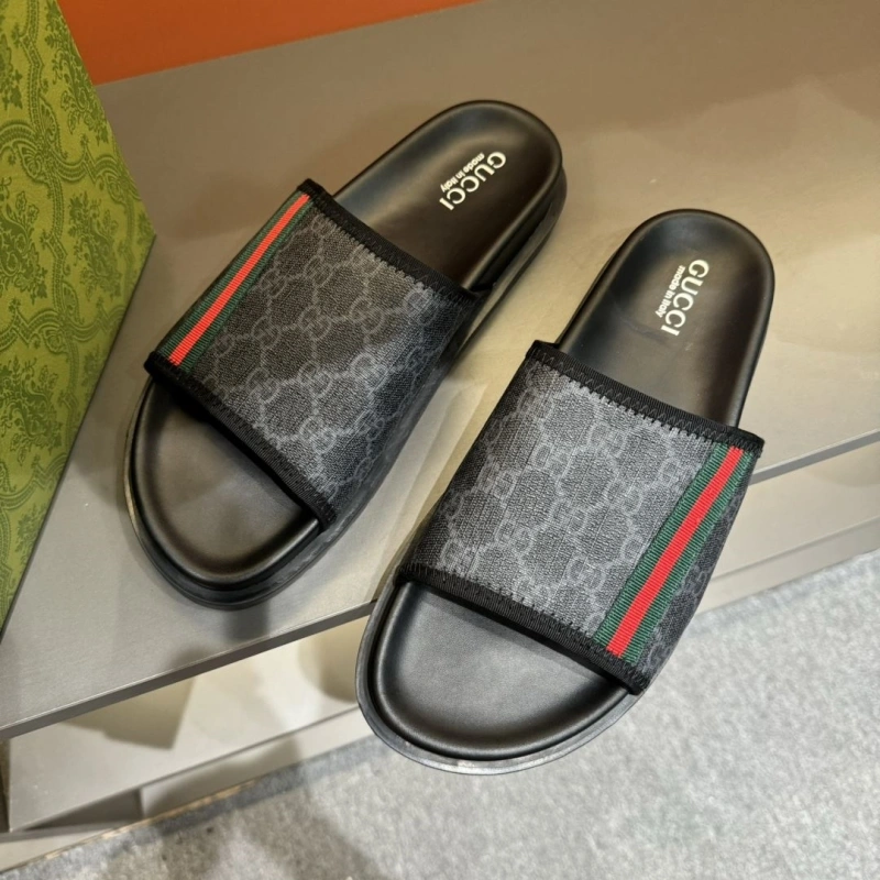 Vibrant Gxccx Slippers 164248