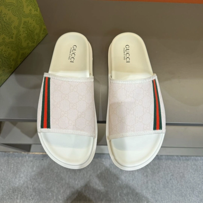 Gxccx Slippers Flexible 164266