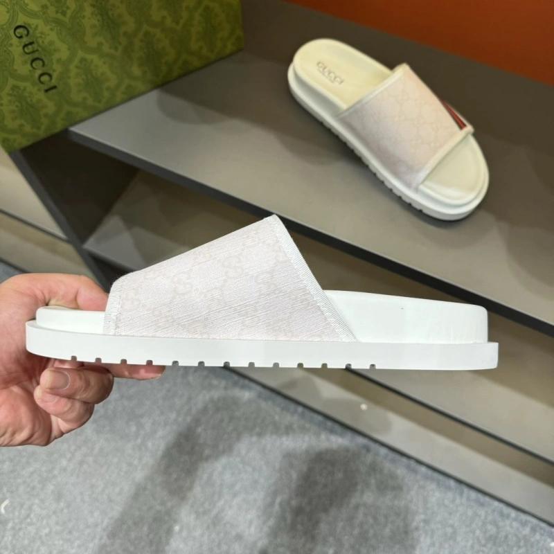 Gxccx Slippers Flexible 164266