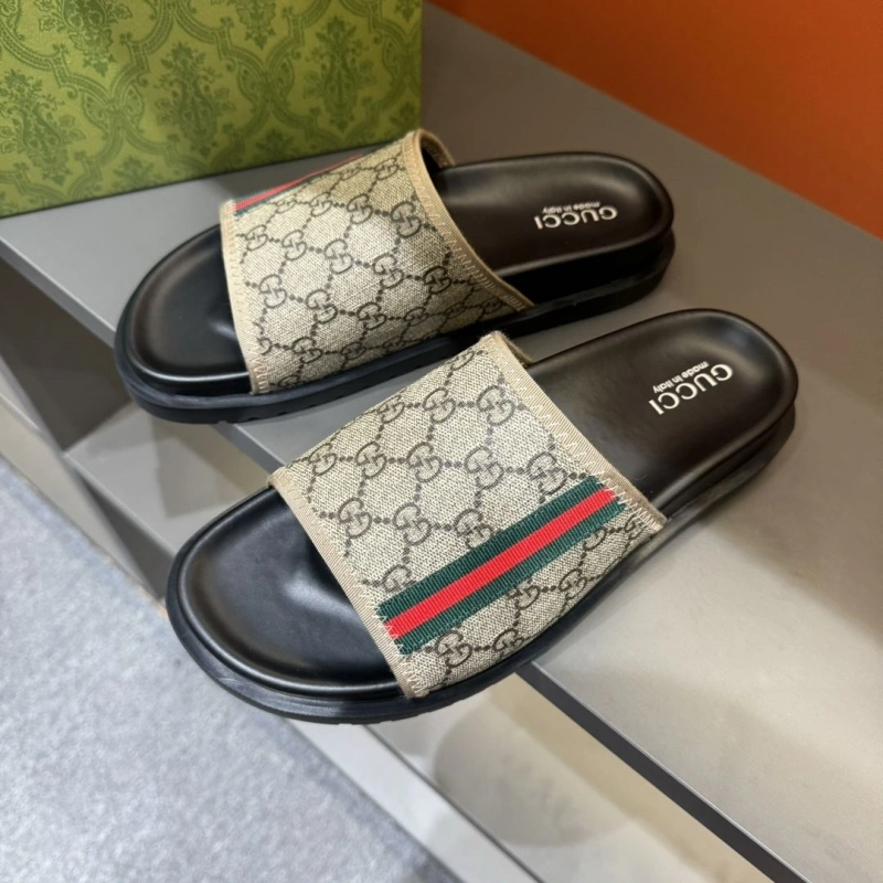 Vibrant Gxccx Slippers 164276