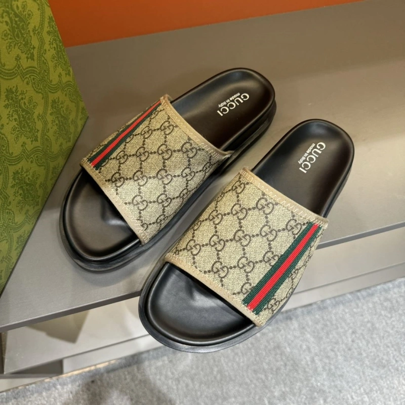 Vibrant Gxccx Slippers 164276