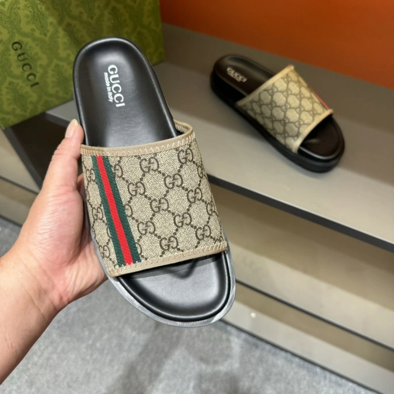 Vibrant Gxccx Slippers 164276